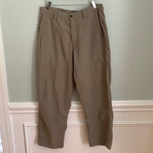 The North Face Men’s Hiking Pants UPF 34 short